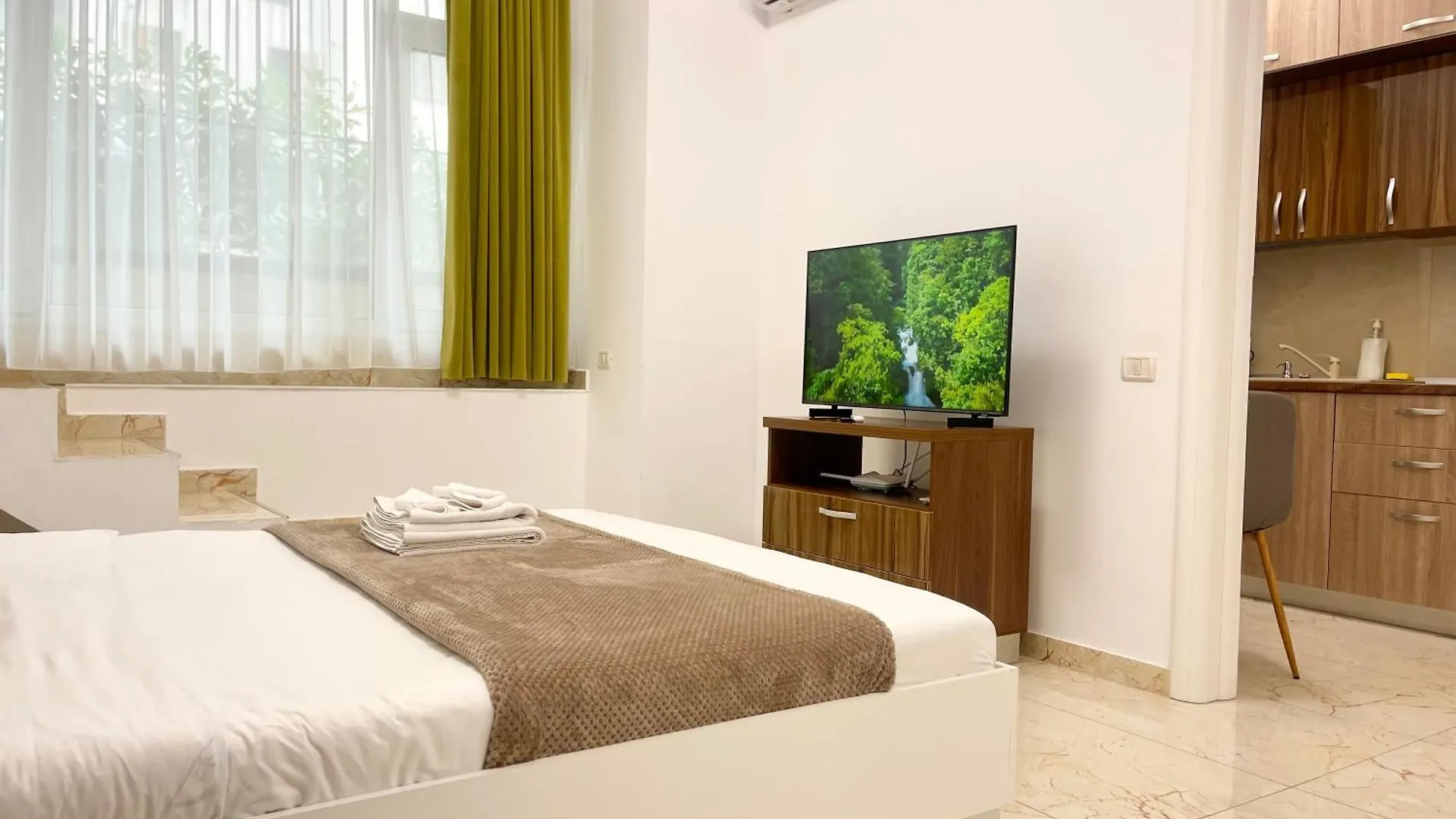Apartment Central Adress Cd22 Bucharest Romania